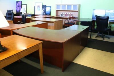 mahagony l-shaped desks
