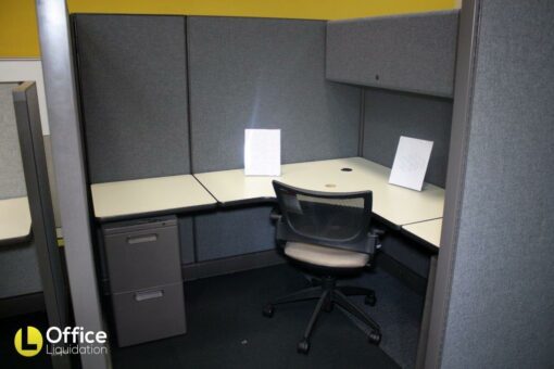 used Workstation cubicles by Herman Miller