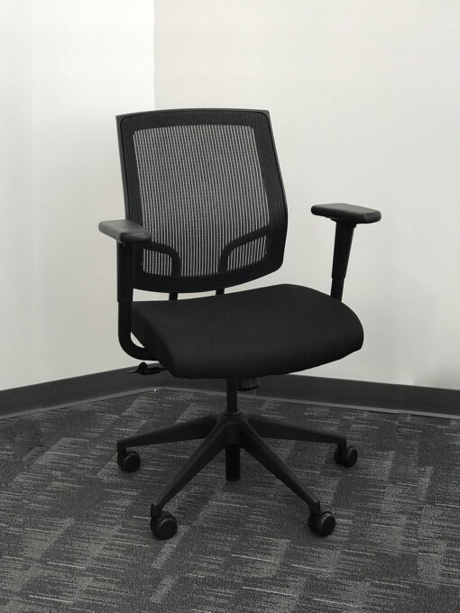 Best price Pre-Own Chairs at Office Liquidation